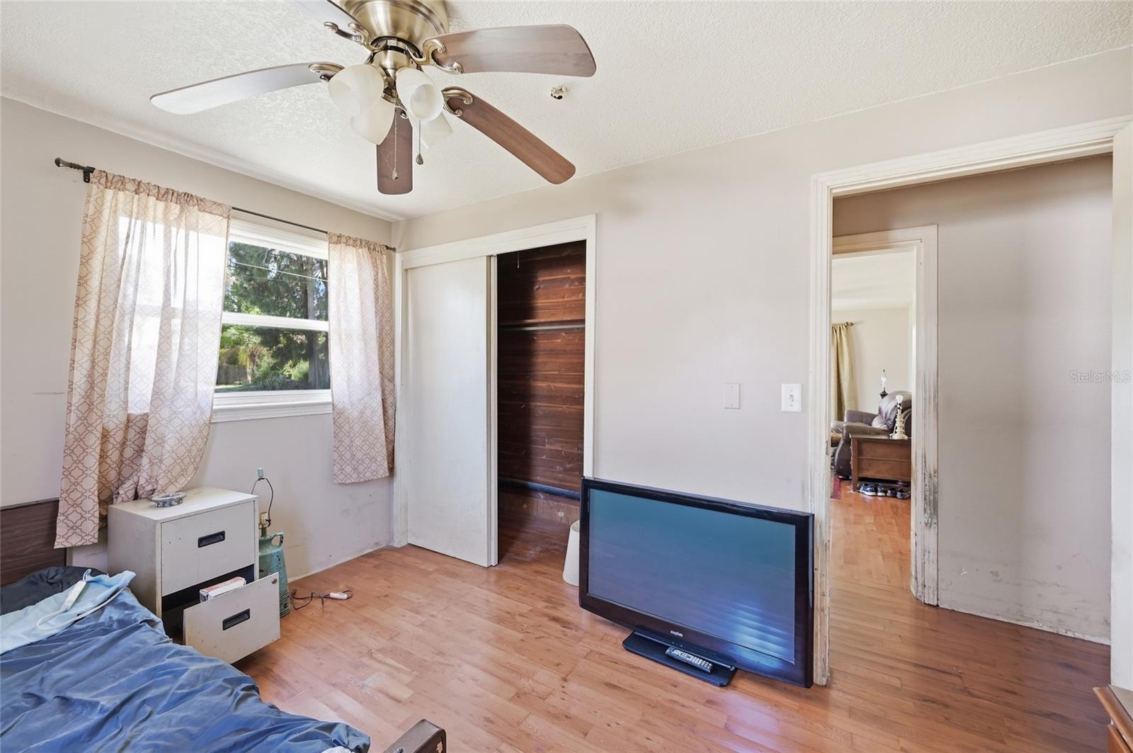 Image 13 of 35 For 2768 Belle Haven Drive