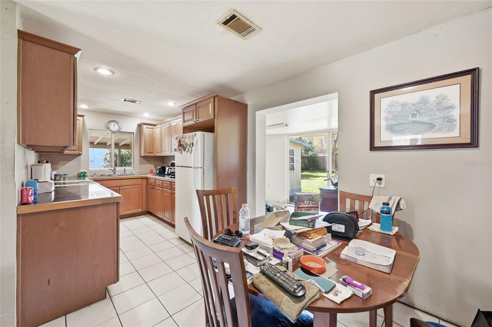 Image 7 of 35 For 2768 Belle Haven Drive