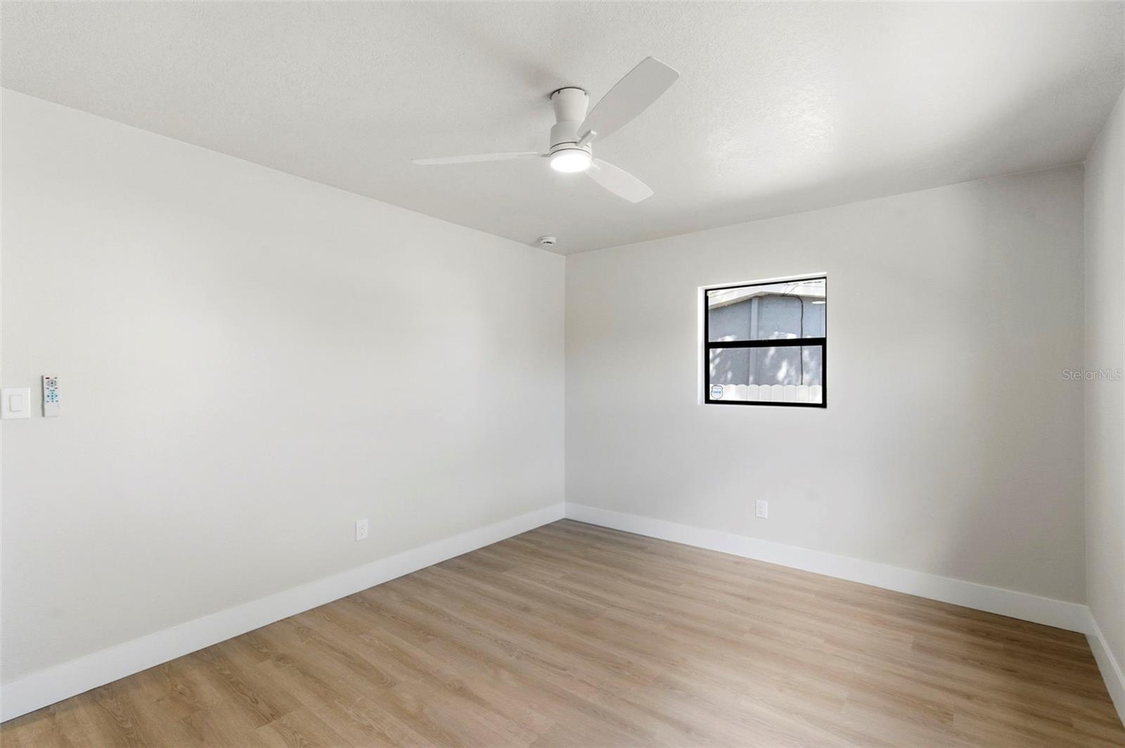 Image 25 of 40 For 5124 Ridge Street N