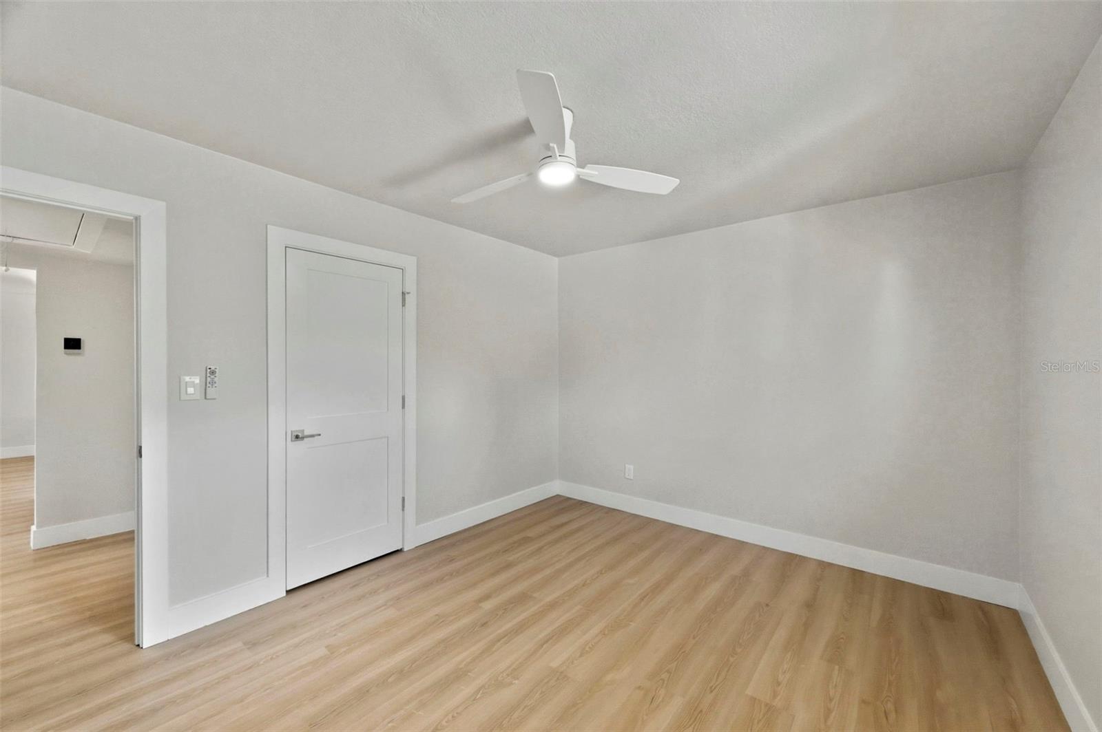 Image 27 of 40 For 5124 Ridge Street N