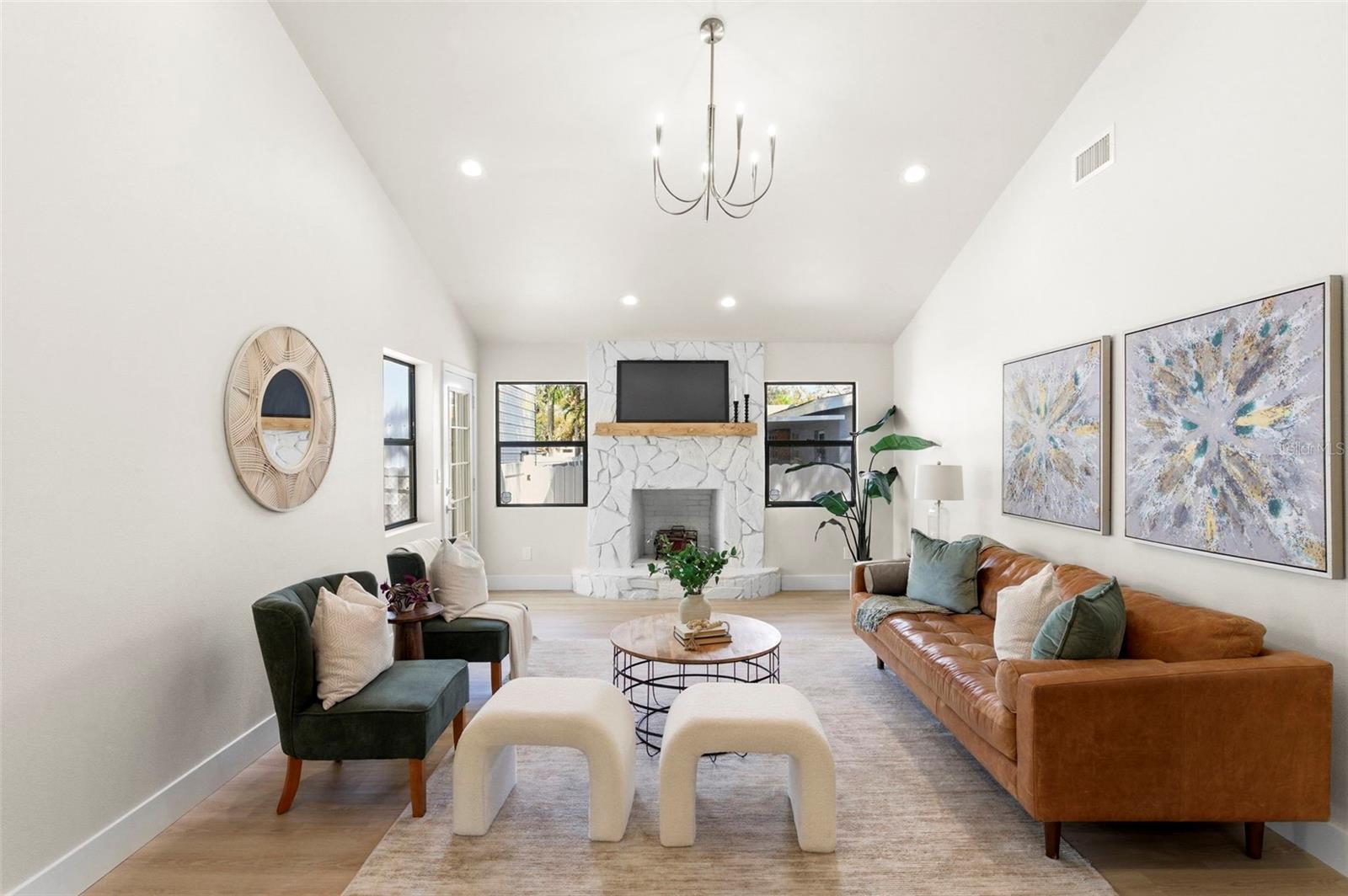 Image 6 of 40 For 5124 Ridge Street N