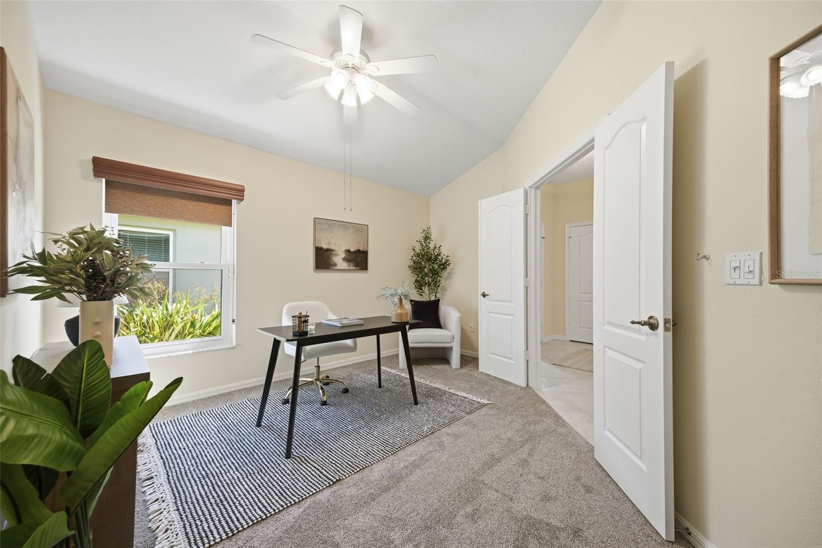 Listing photo id 10 for 19305 Gophertrail Place