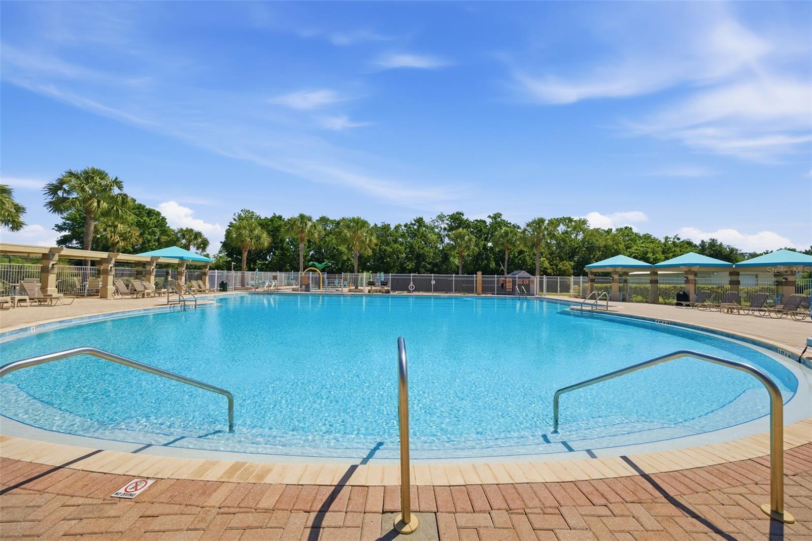 Listing photo id 19 for 19305 Gophertrail Place