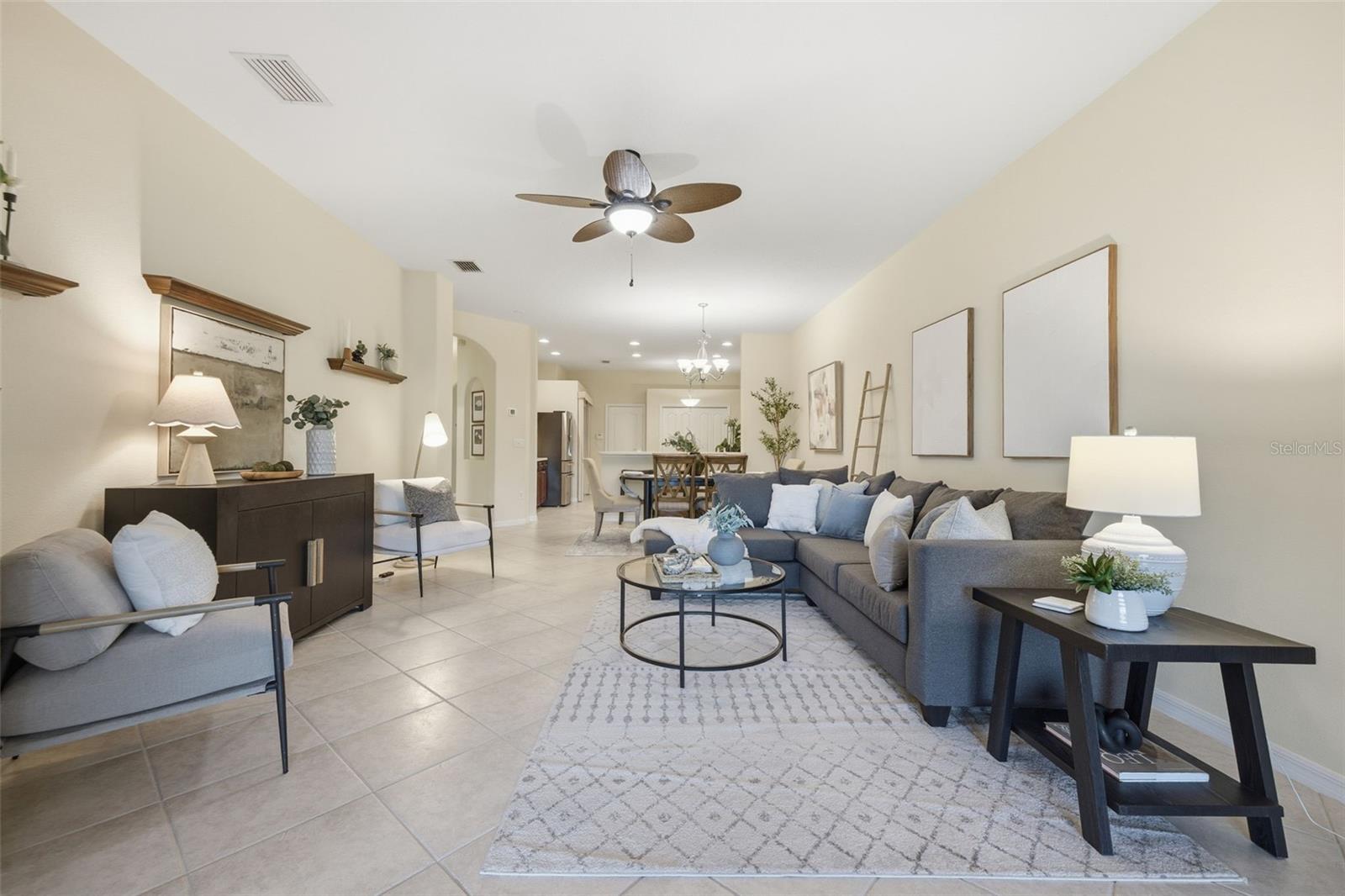 Listing photo id 1 for 19305 Gophertrail Place