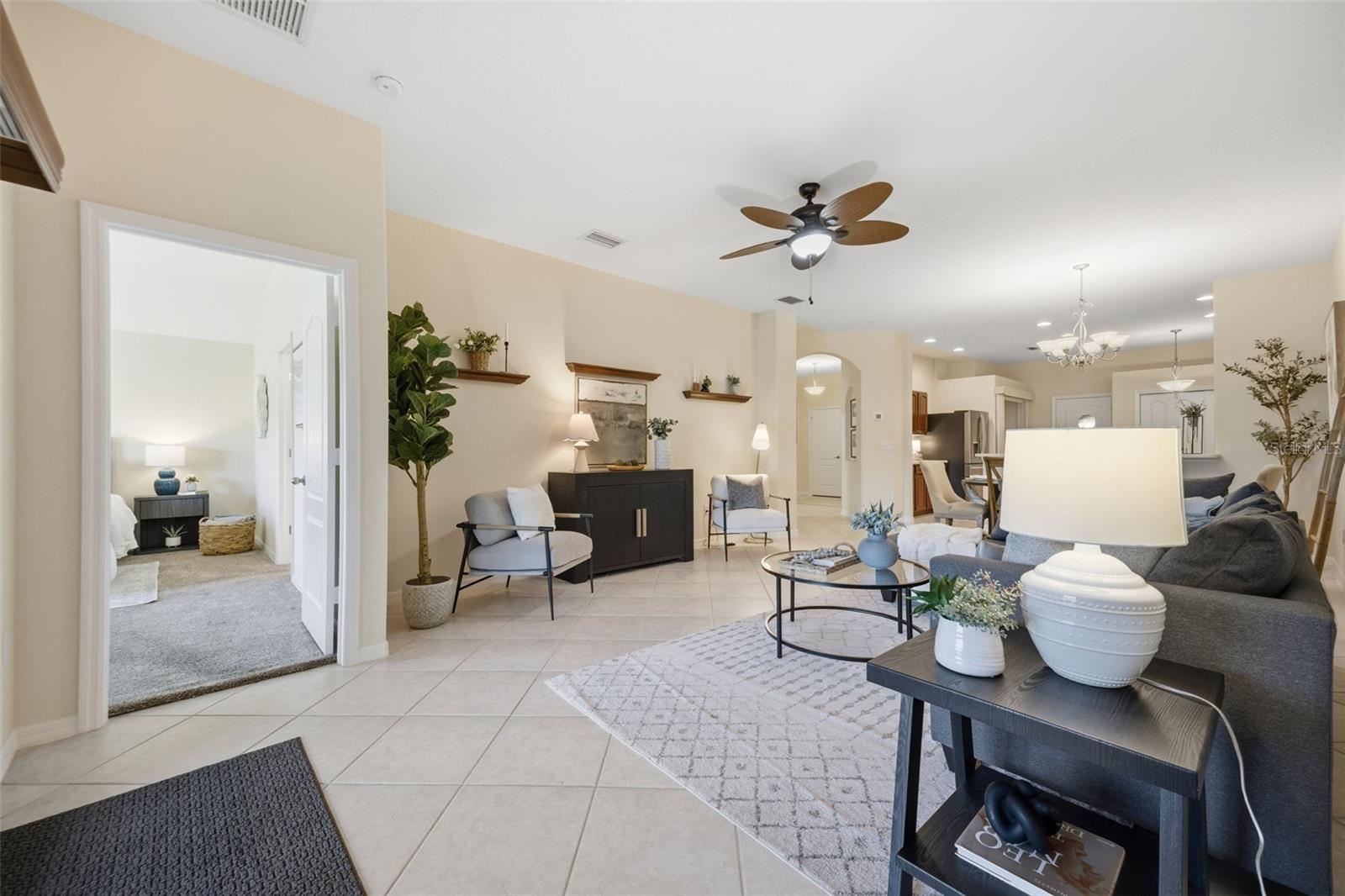 Listing photo id 2 for 19305 Gophertrail Place