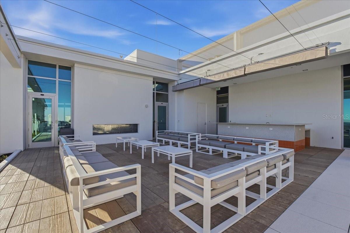 Image 51 of 60 For 777 3rd Avenue N 1202