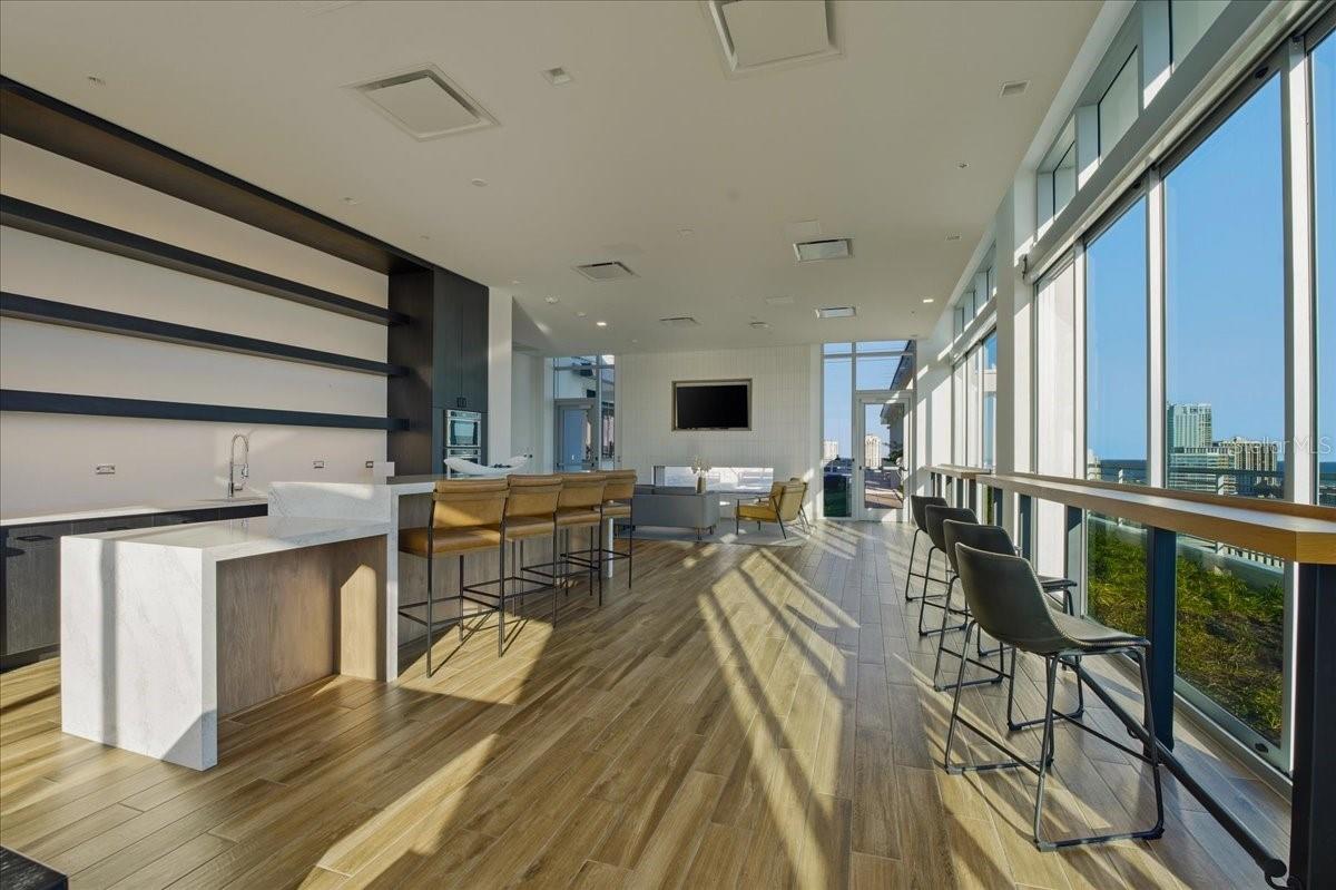 Image 57 of 60 For 777 3rd Avenue N 1202