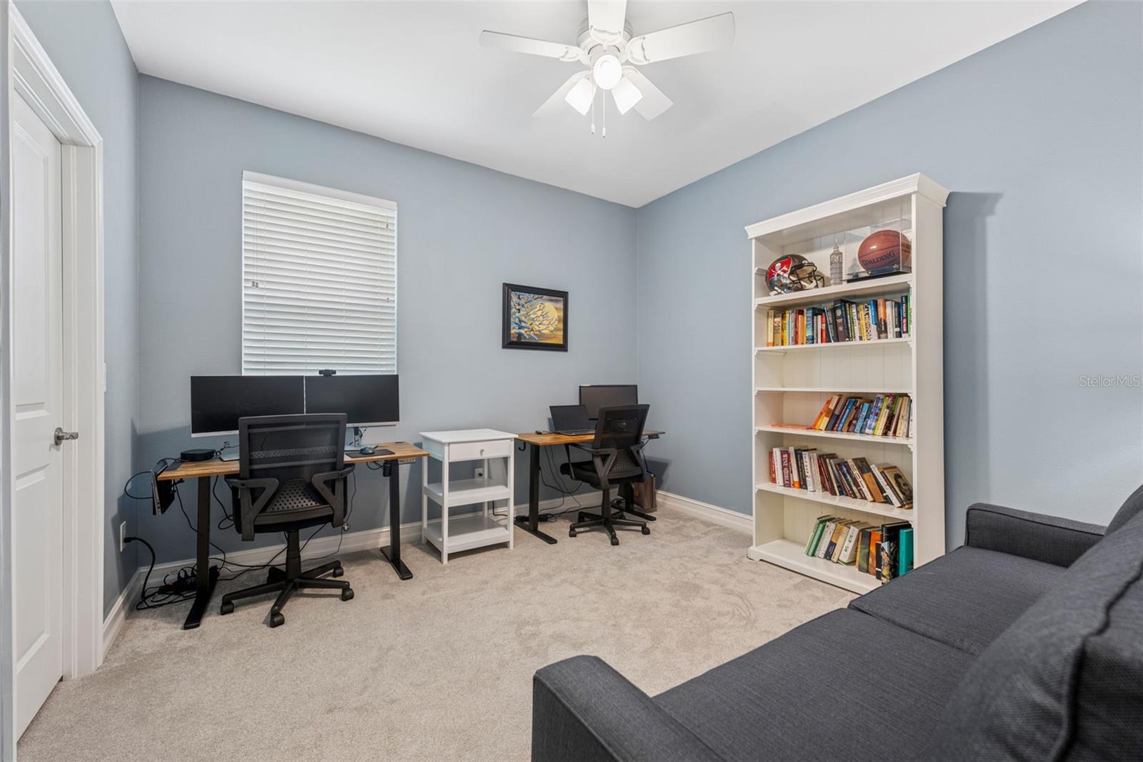 Image 19 of 39 For 8011 Red Orchard Court