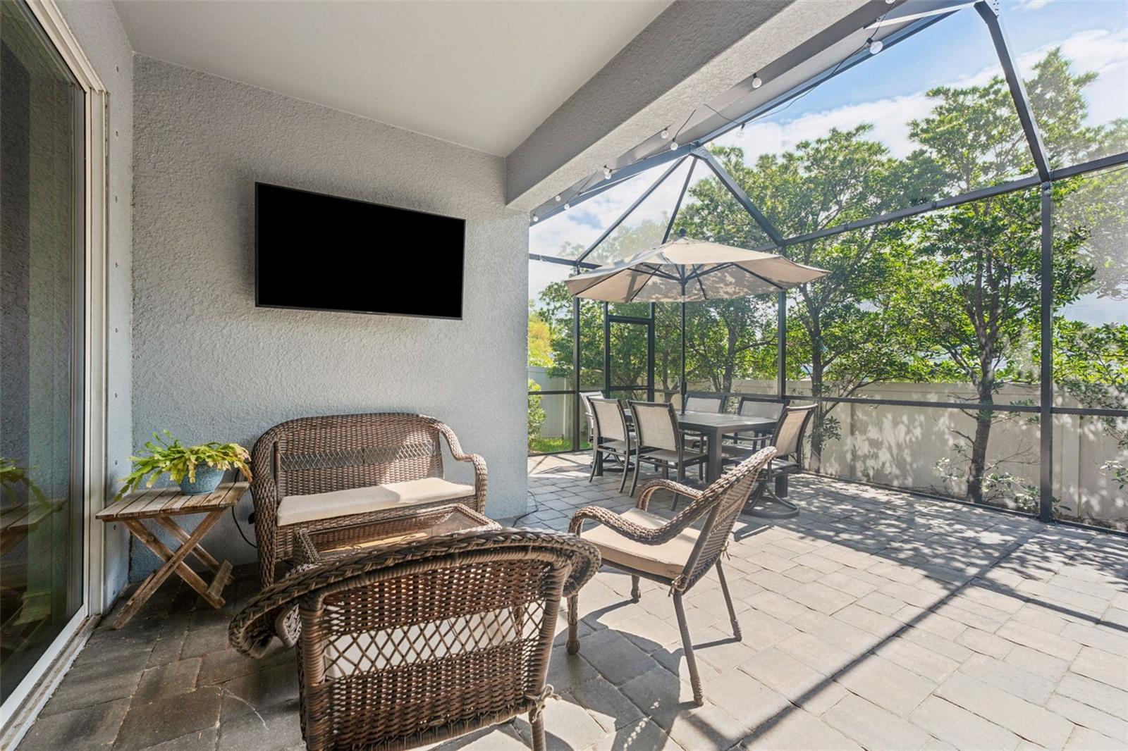 Image 34 of 39 For 8011 Red Orchard Court