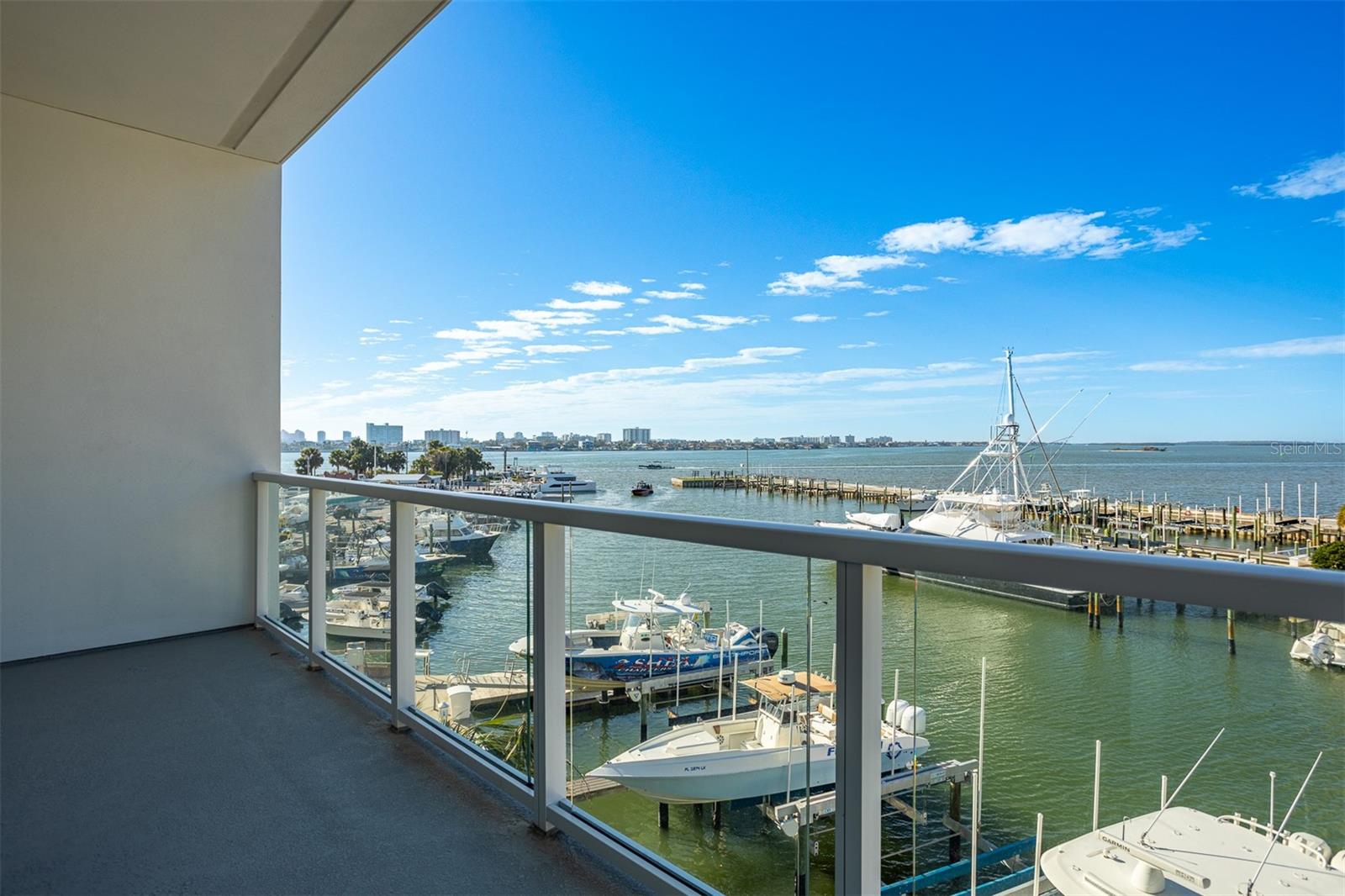 Listing photo id 14 for 870 Osceola Avenue