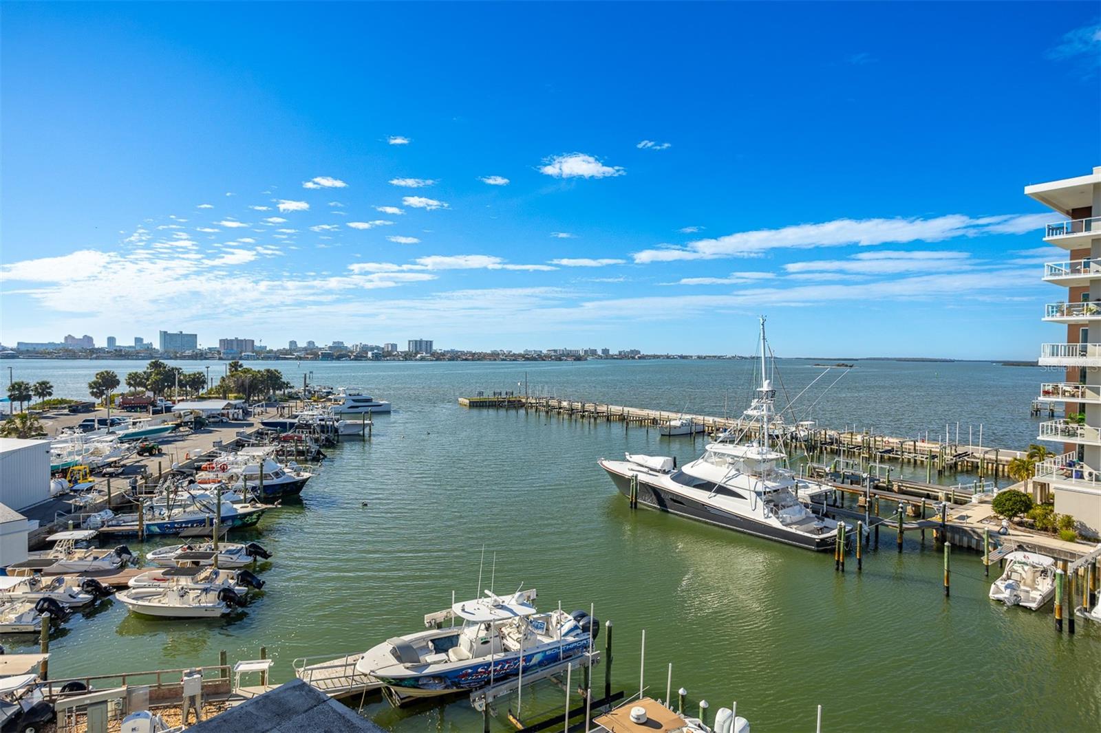 Listing photo id 42 for 870 Osceola Avenue