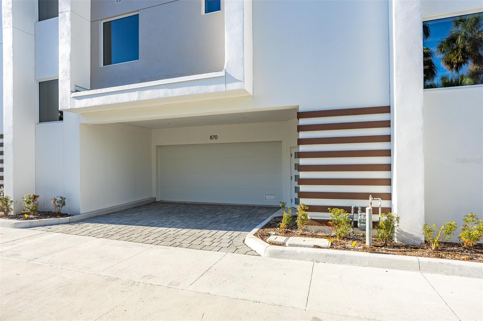 Listing photo id 69 for 870 Osceola Avenue