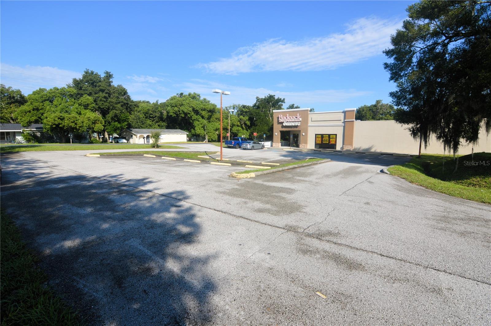 Image 4 of 47 For 5500 6th Street