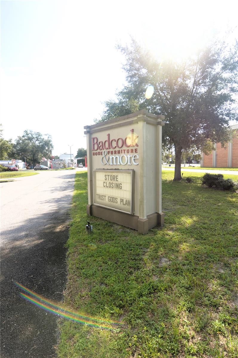 Image 44 of 47 For 5500 6th Street