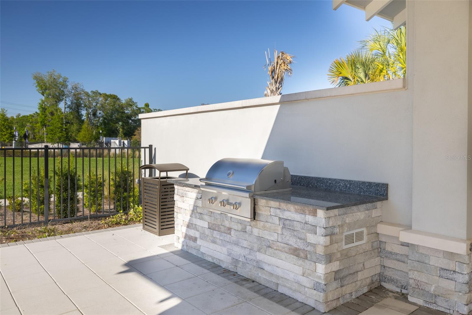 Image 33 of 33 For 26046 Woven Wicker Bend