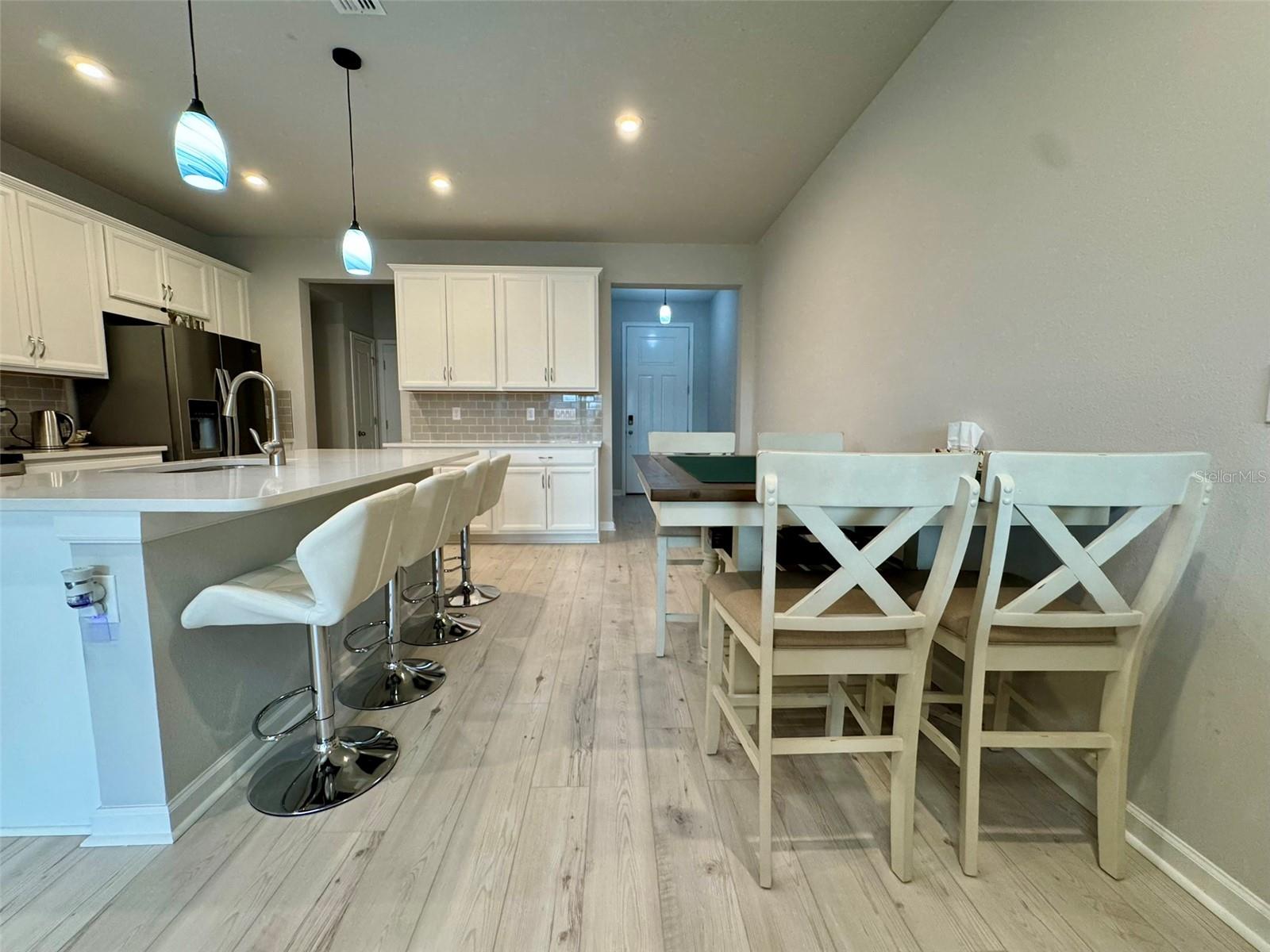 Image 6 of 33 For 26046 Woven Wicker Bend