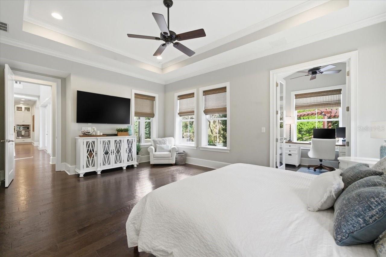 Image 39 of 97 For 14910 Fishhawk Preserve Drive