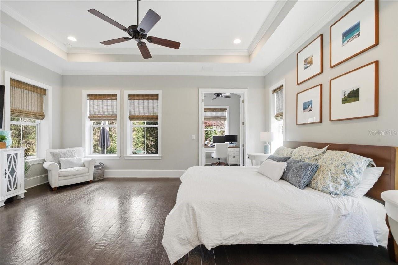 Image 40 of 97 For 14910 Fishhawk Preserve Drive