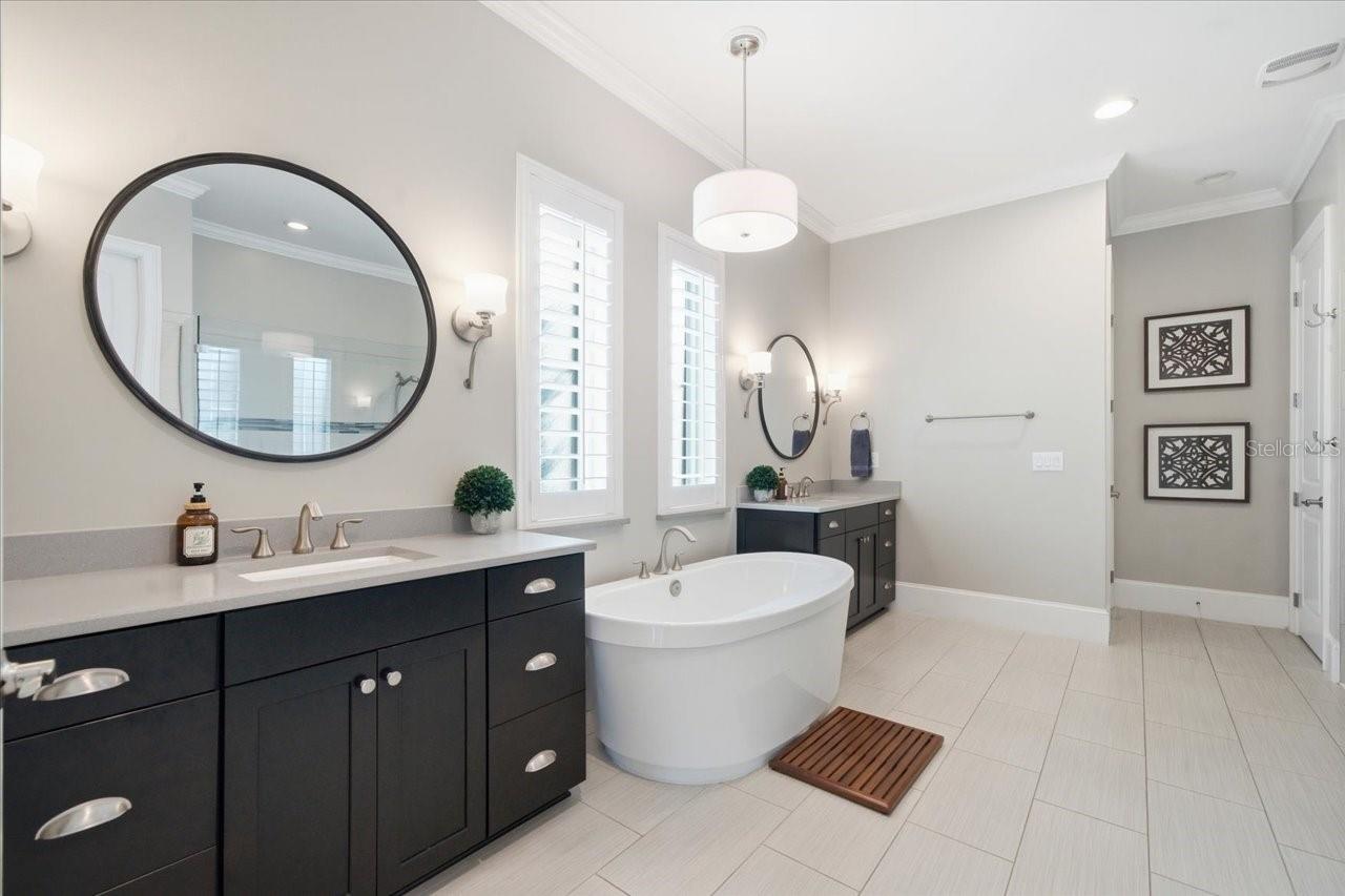 Image 47 of 97 For 14910 Fishhawk Preserve Drive