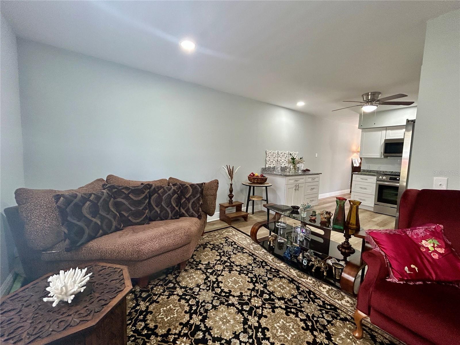 Image 12 of 53 For 2286 Norwegian Drive 8