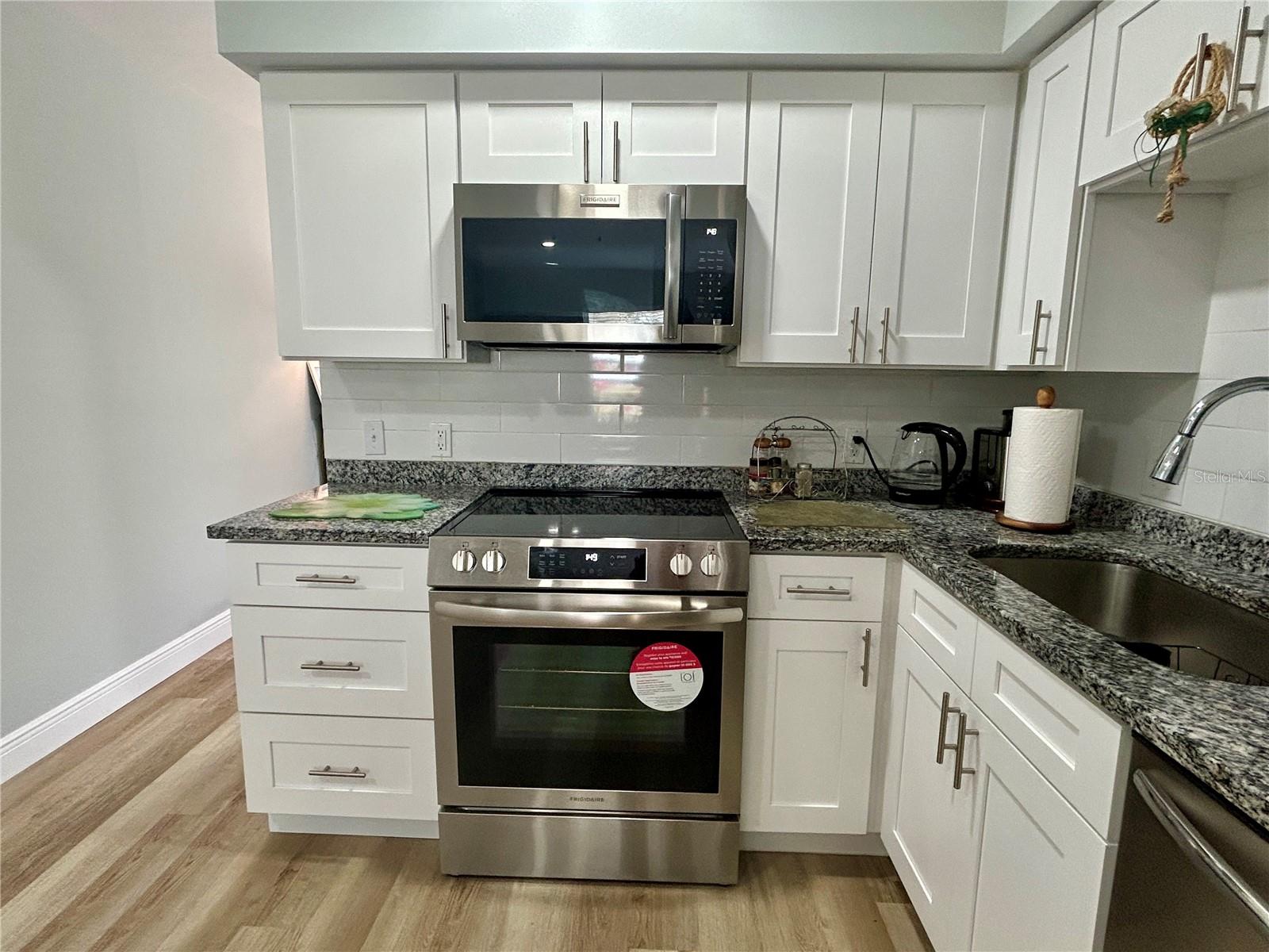 Image 9 of 53 For 2286 Norwegian Drive 8