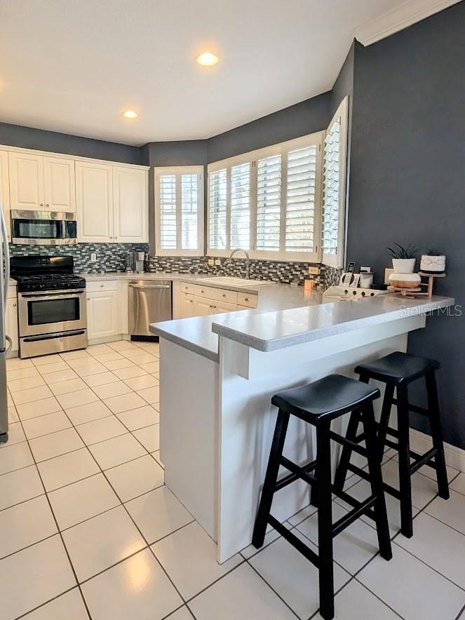 Image 10 of 27 For 2919 Bayshore Vista Drive