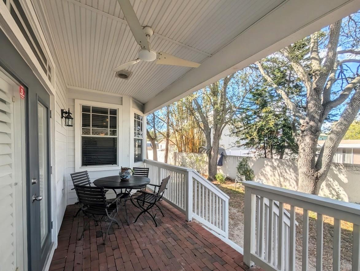 Image 26 of 27 For 2919 Bayshore Vista Drive