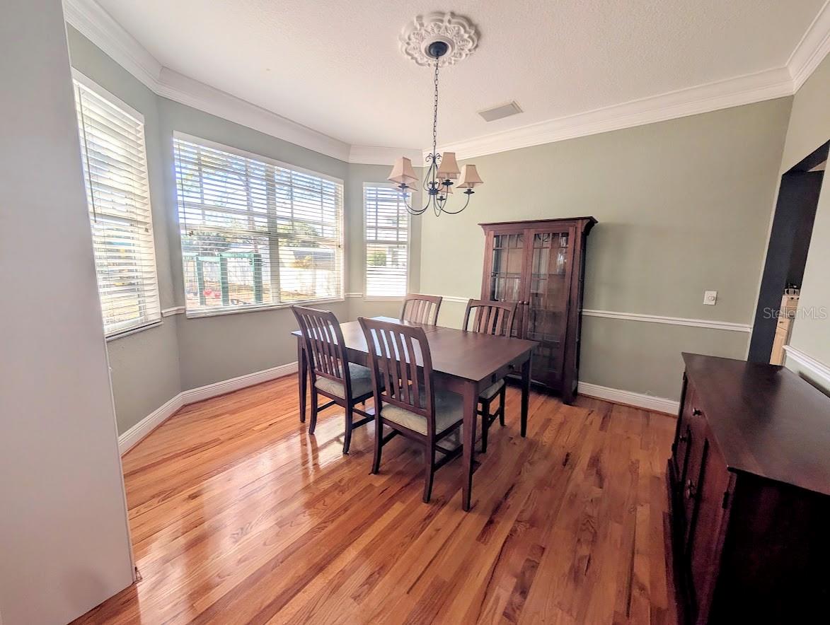 Image 7 of 27 For 2919 Bayshore Vista Drive