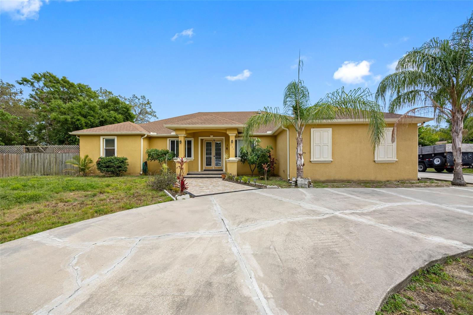 Details for 534 Berkley Avenue, TARPON SPRINGS, FL 34689