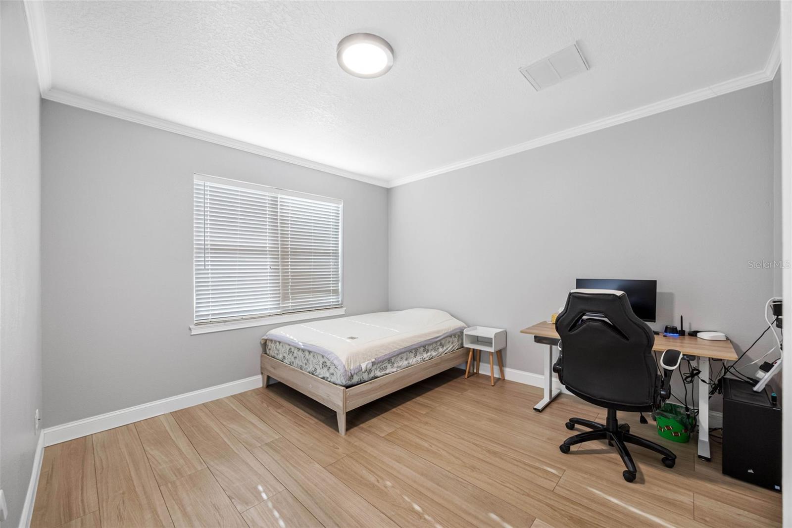 Image 36 of 53 For 534 Berkley Avenue