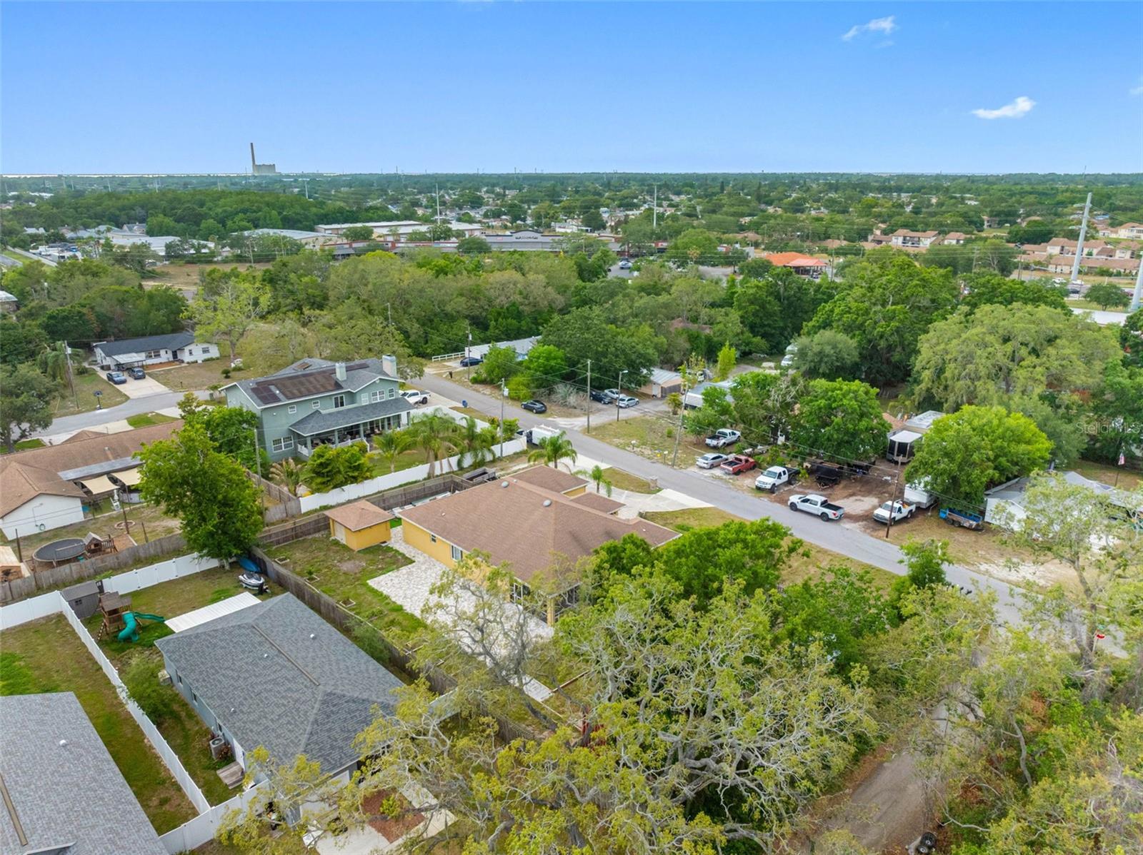 Image 46 of 53 For 534 Berkley Avenue