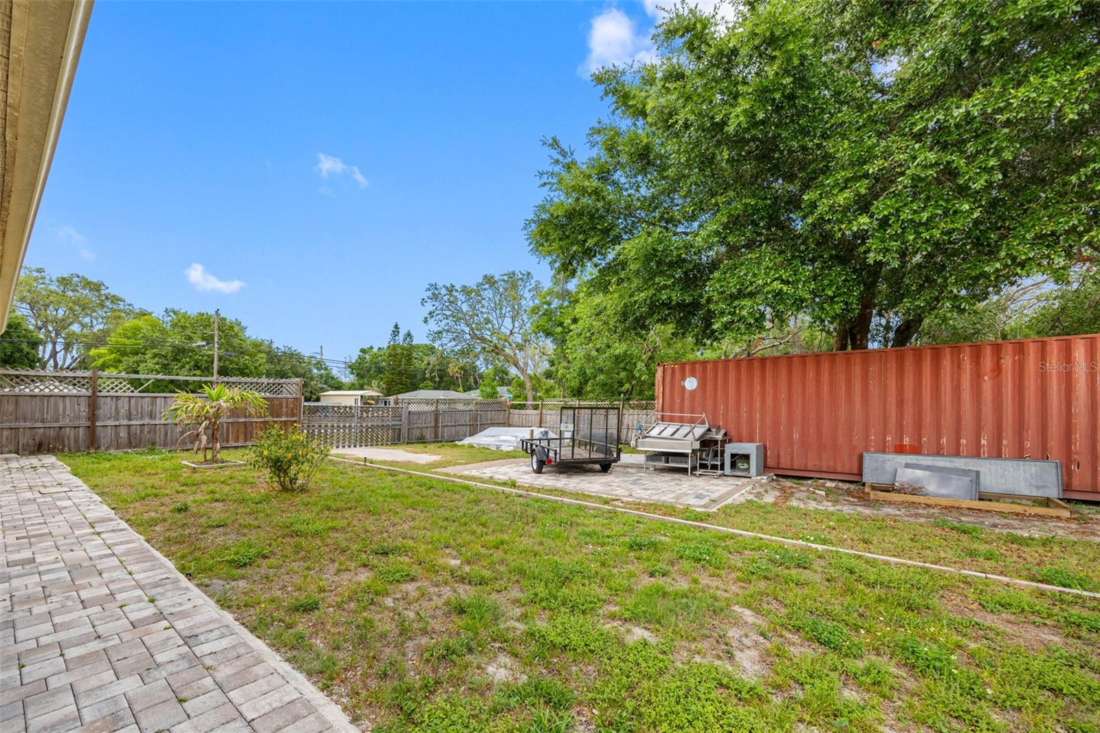 Image 6 of 53 For 534 Berkley Avenue