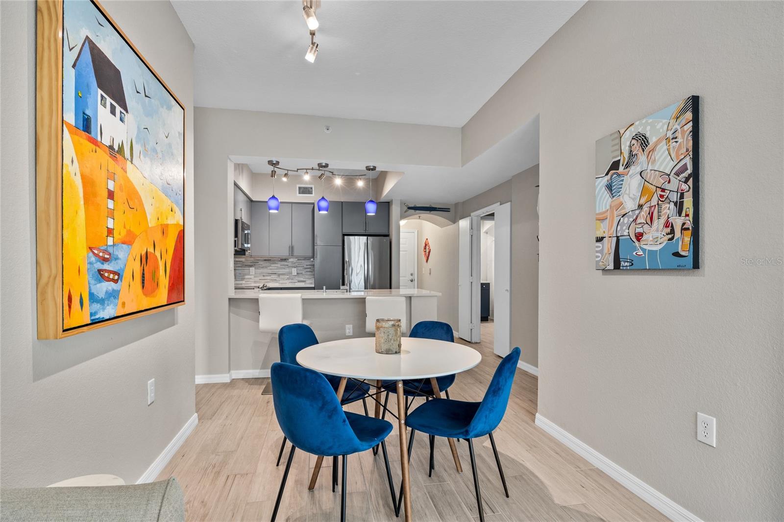 Image 13 of 44 For 200 4th Avenue S 320