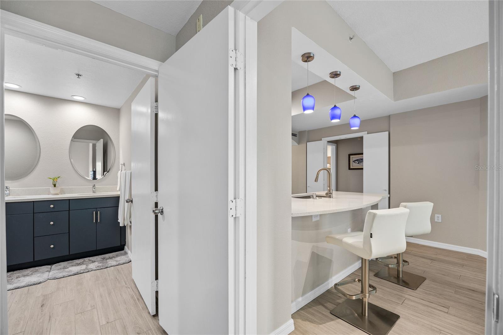 Image 19 of 44 For 200 4th Avenue S 320