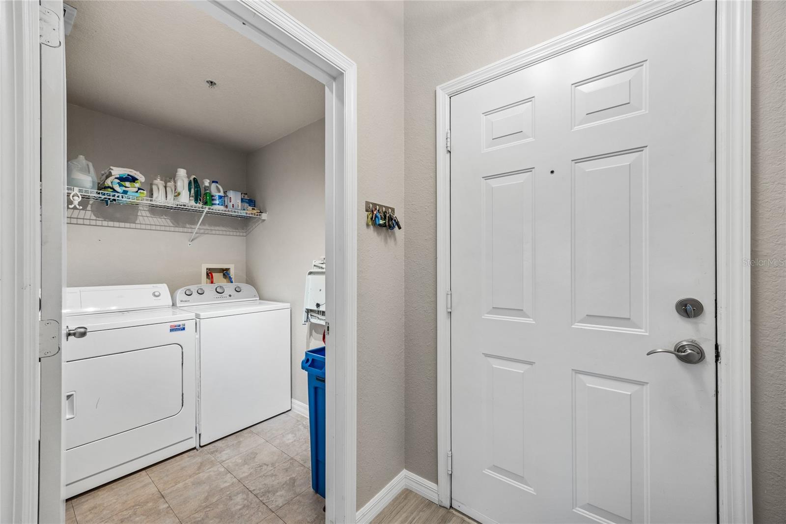 Image 25 of 44 For 200 4th Avenue S 320