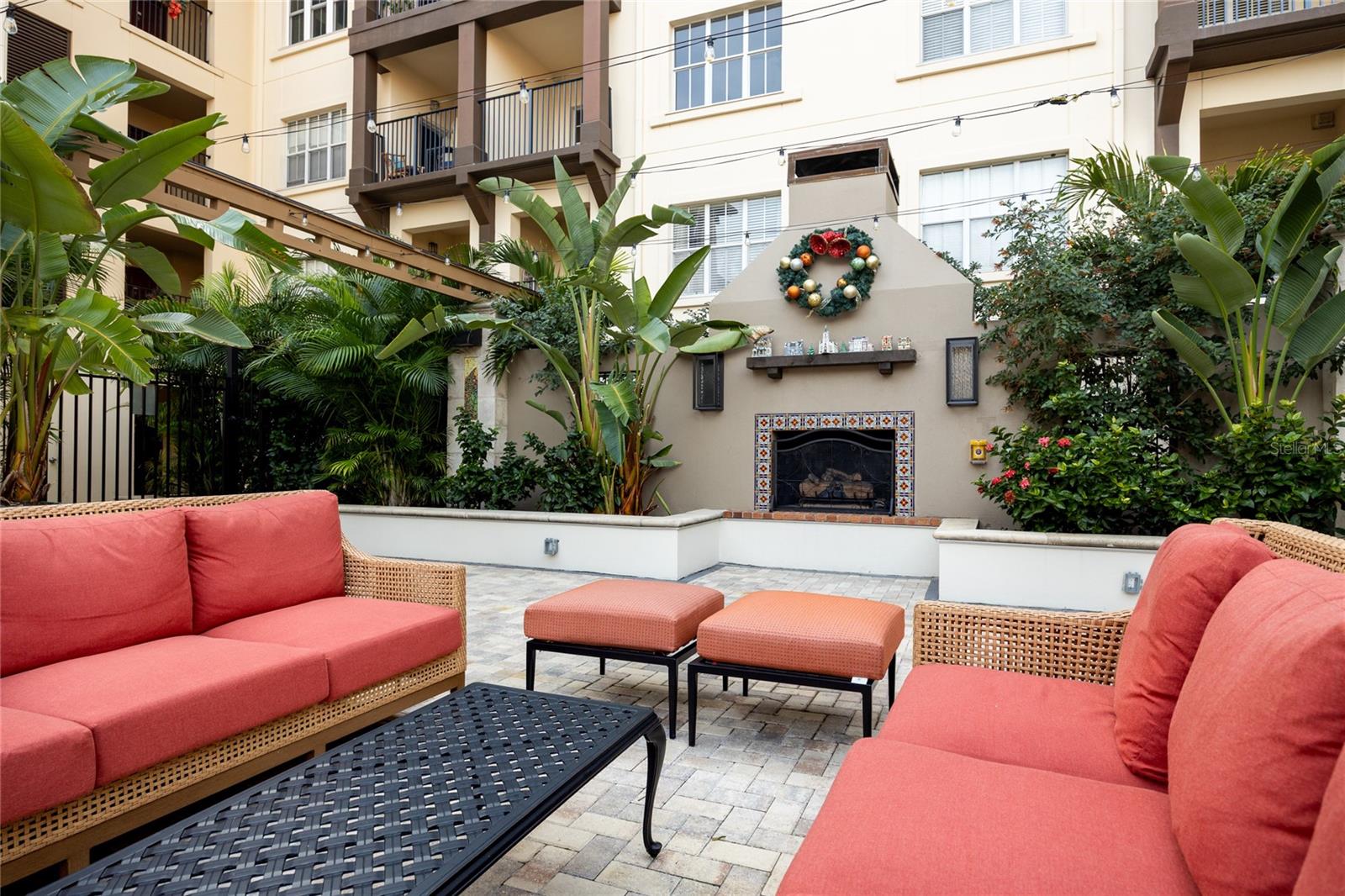 Image 32 of 44 For 200 4th Avenue S 320