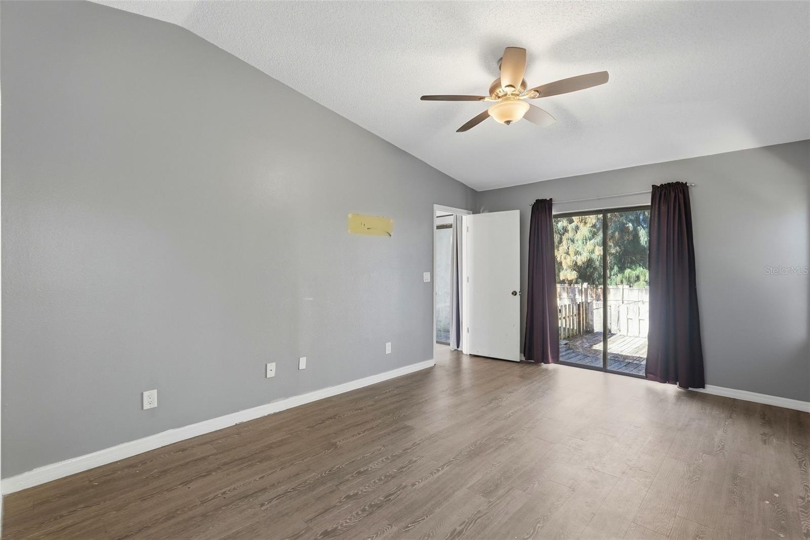 Image 11 of 34 For 11696 Currie Lane