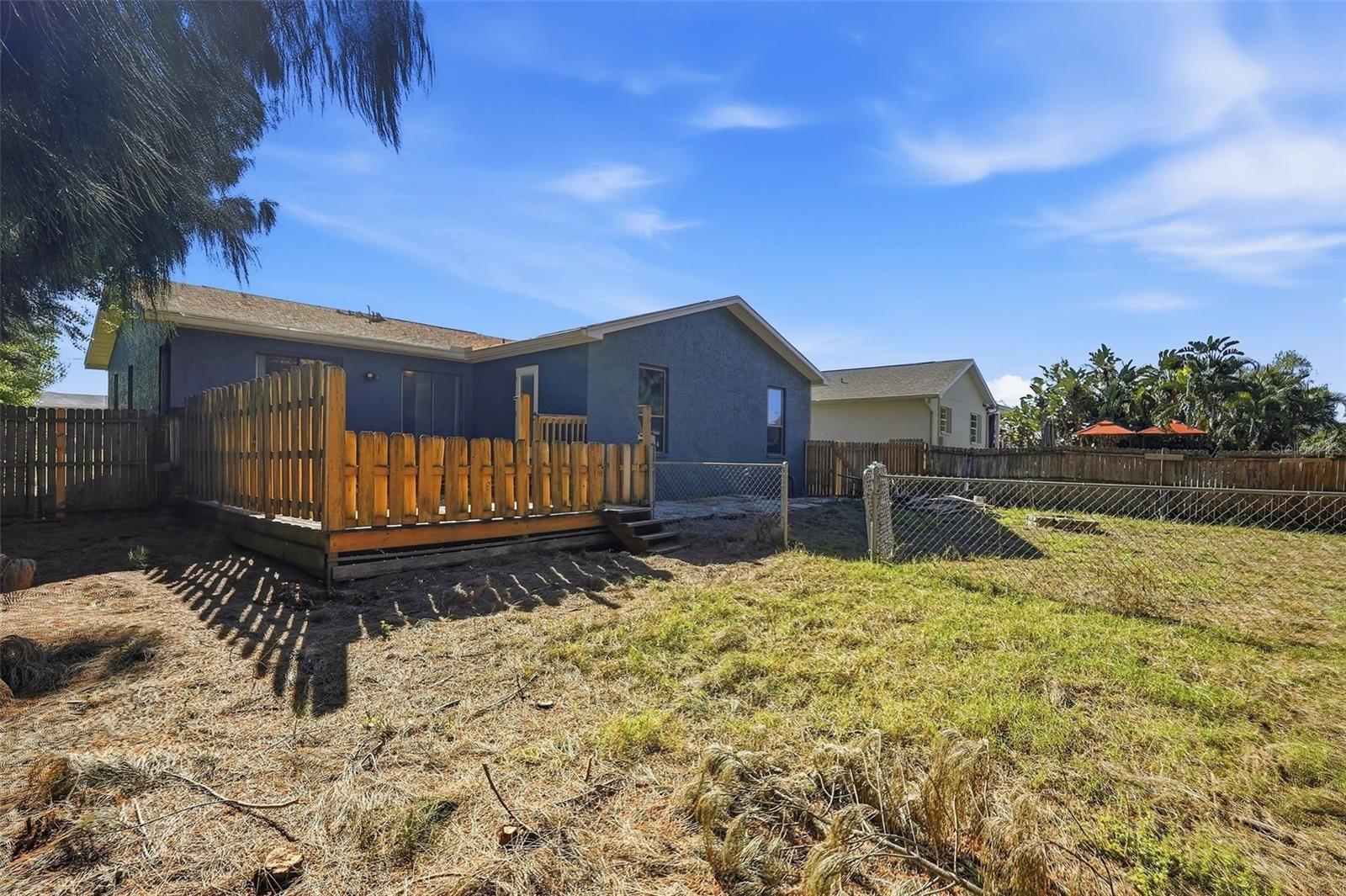 Image 23 of 34 For 11696 Currie Lane