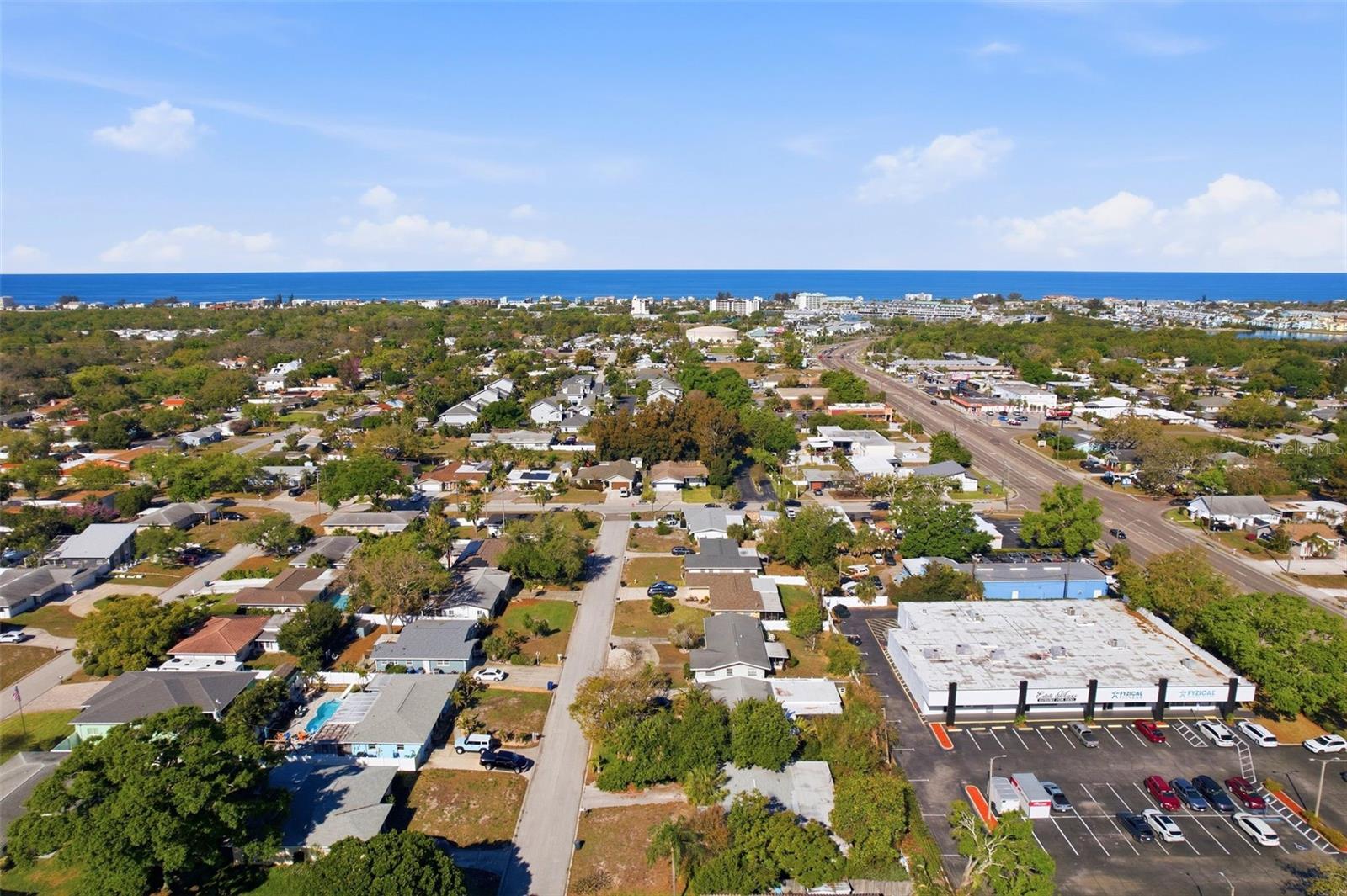 Image 29 of 34 For 11696 Currie Lane