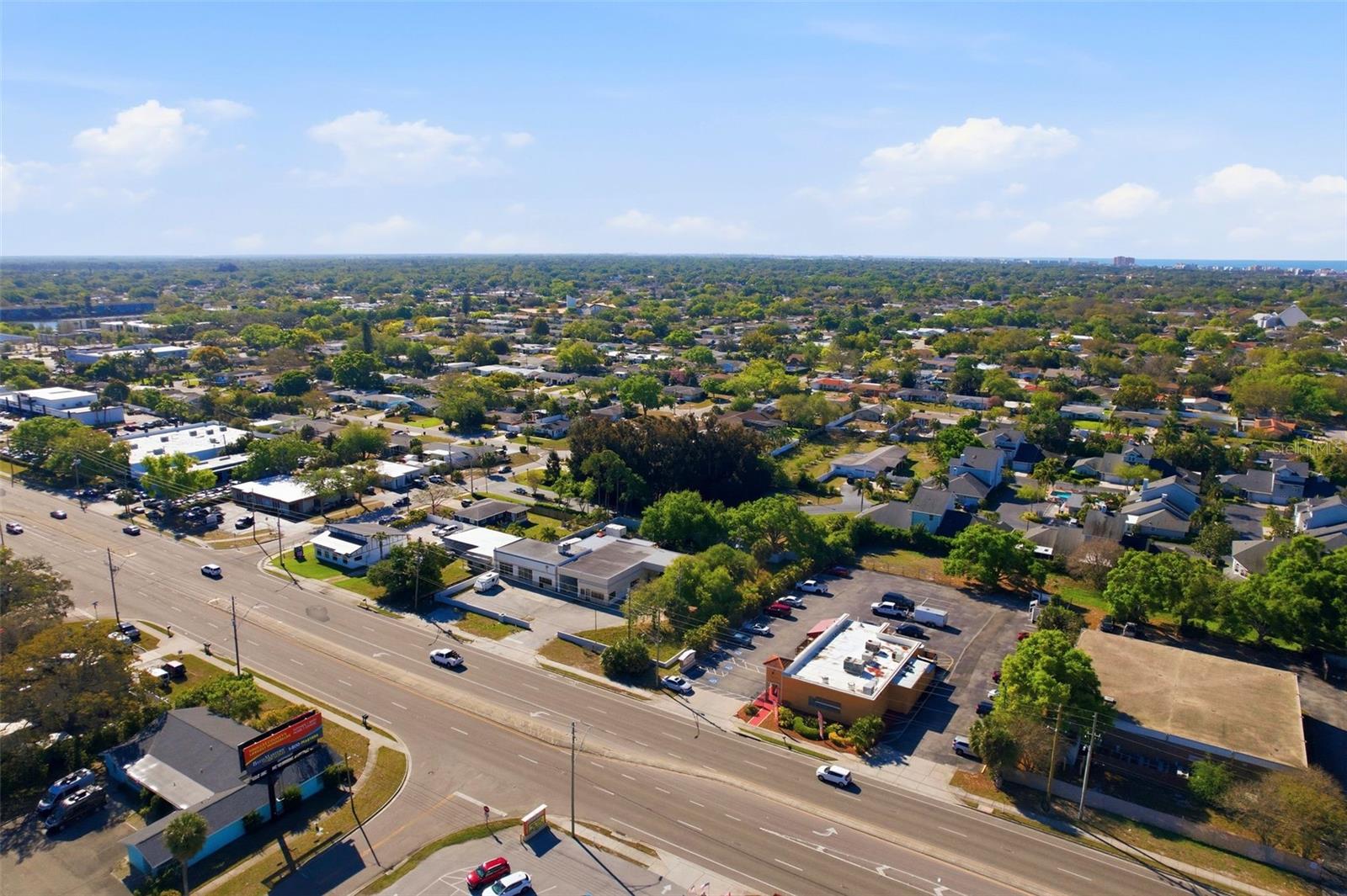 Image 31 of 34 For 11696 Currie Lane