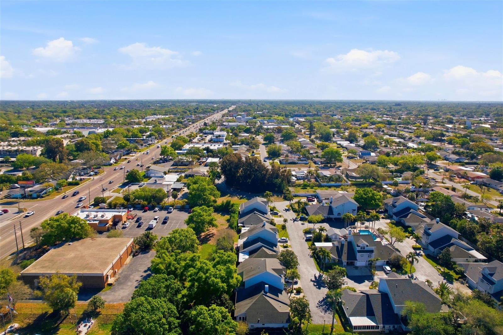 Image 32 of 34 For 11696 Currie Lane