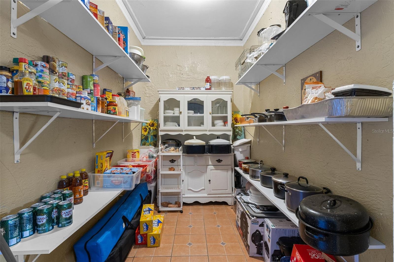 Image 16 of 41 For 1900 17th Street S