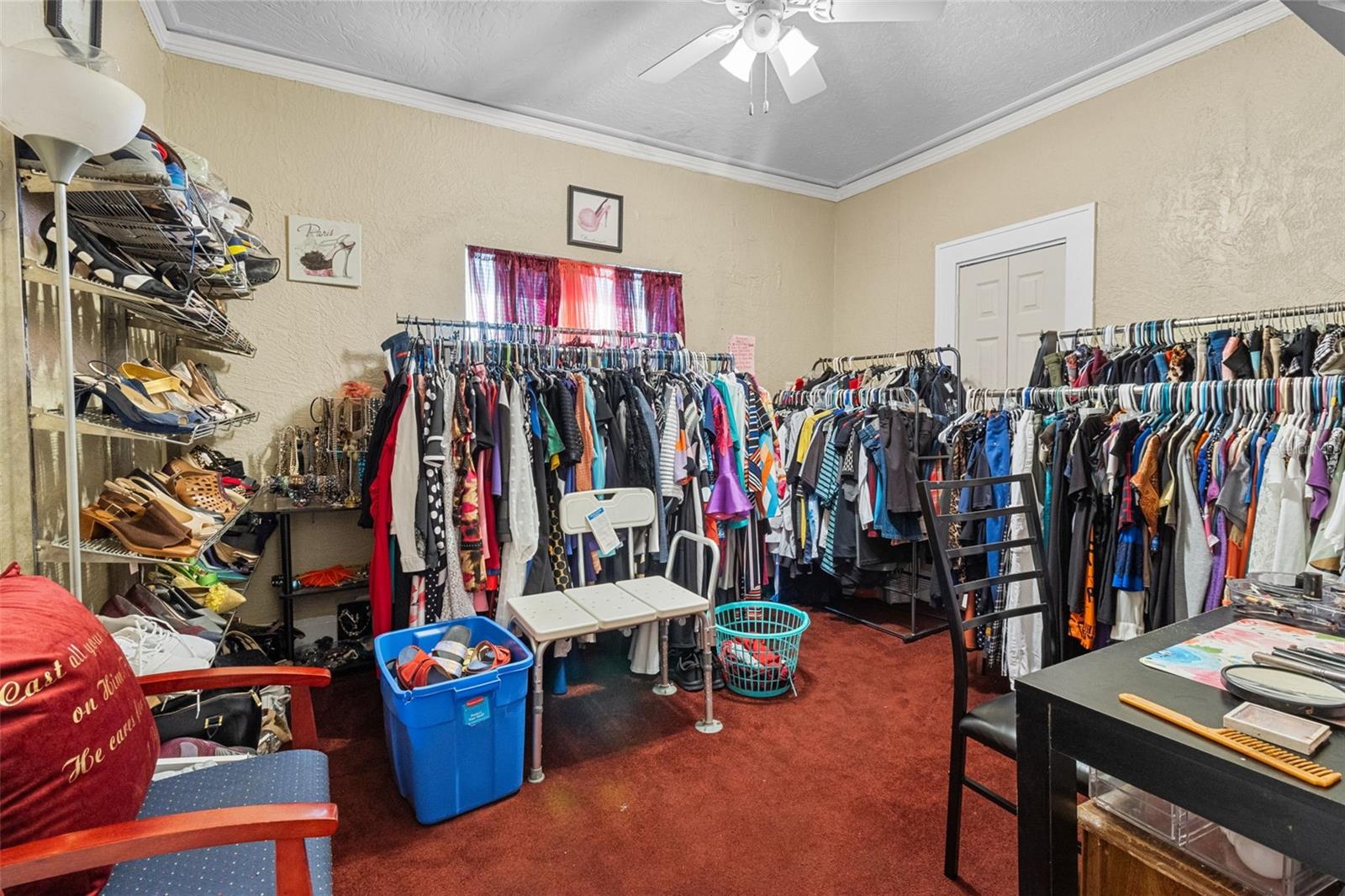 Image 26 of 41 For 1900 17th Street S