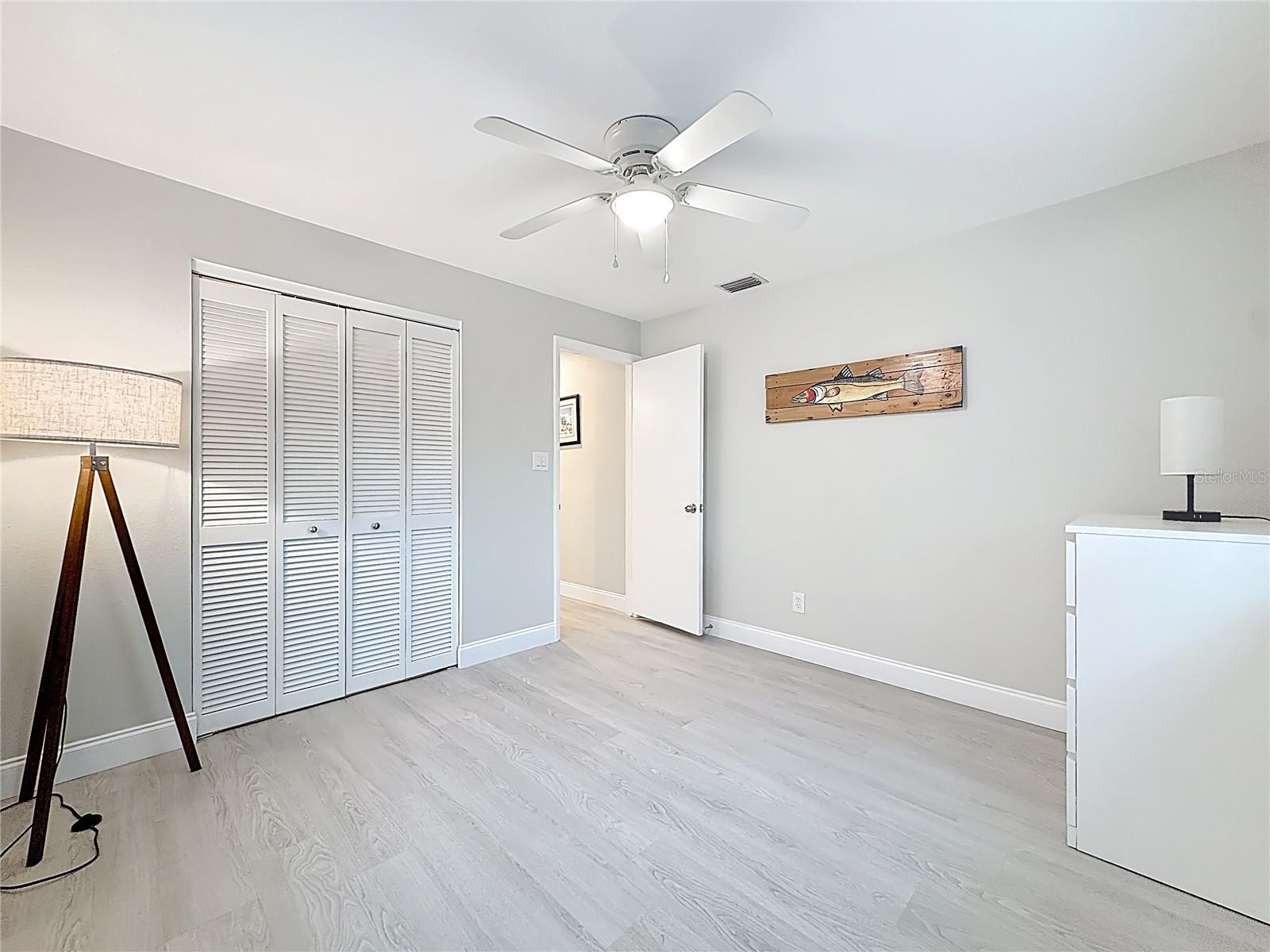 Image 24 of 77 For 2400 Granada Circle W