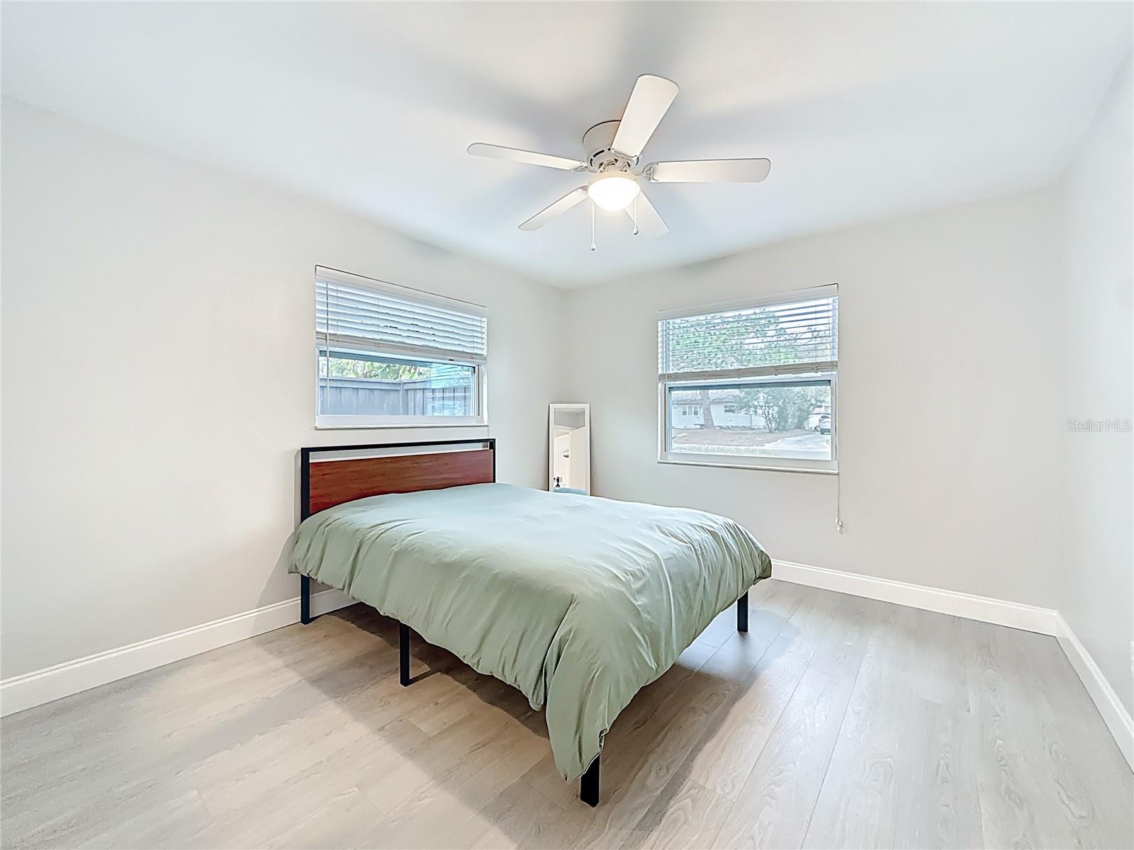 Image 28 of 77 For 2400 Granada Circle W