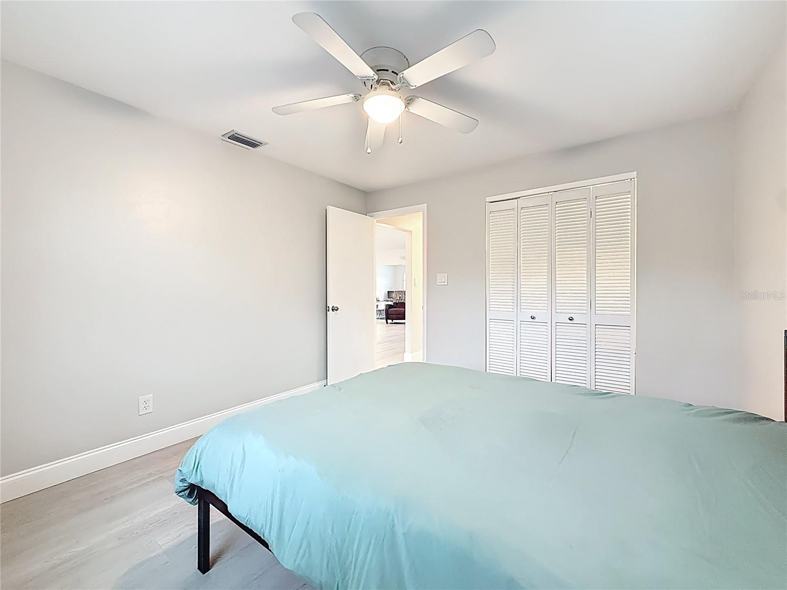 Image 30 of 77 For 2400 Granada Circle W