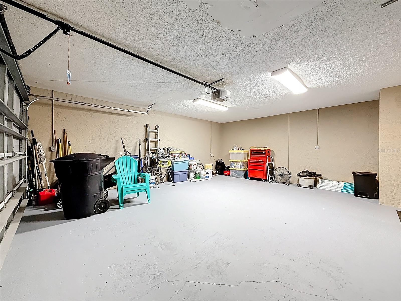 Image 41 of 77 For 2400 Granada Circle W