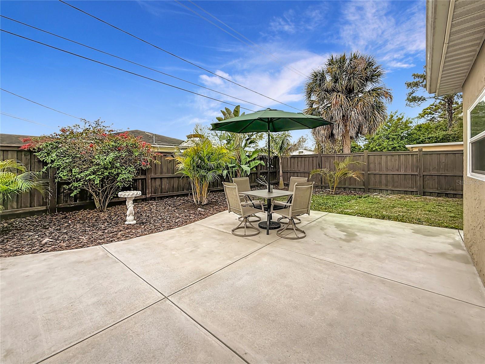 Image 44 of 77 For 2400 Granada Circle W