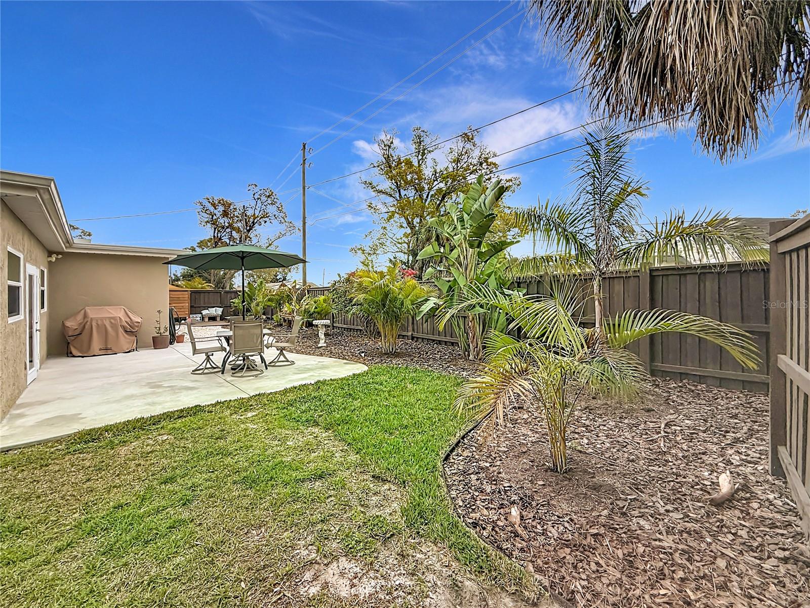 Image 47 of 77 For 2400 Granada Circle W