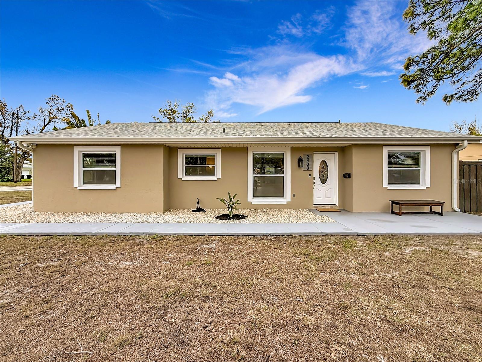 Image 76 of 77 For 2400 Granada Circle W